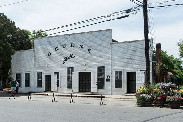 river_road_camp-gruene